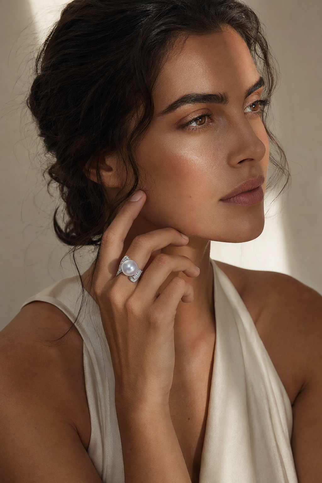 11–12mm White South Sea Pearl Sculptural Wave Sterling Silver Ring naturally worn on the finger by a model