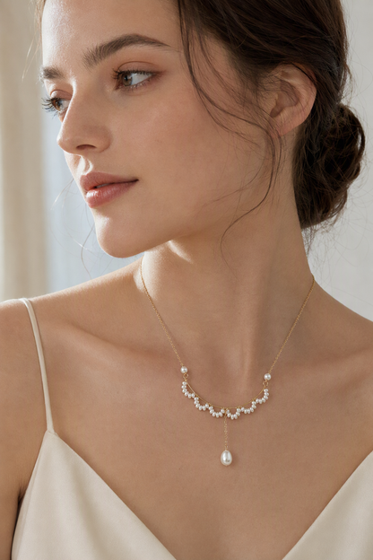 Mirror Luster 2–3 mm fringe pearls; 4–5 mm side pearls; 6–9 mm teardrop focal pearl Freshwater Pearl necklace at realistic wearing scale