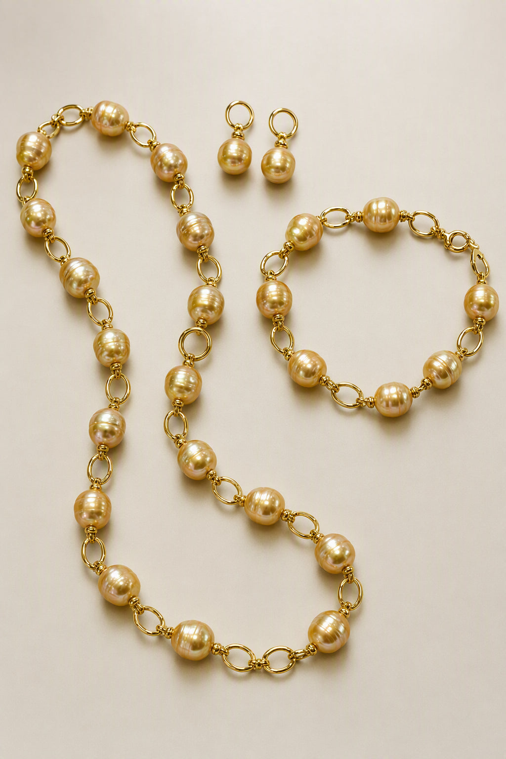 Golden South Sea Pearl Necklace Bracelet and Earrings Set — product view