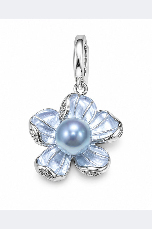 7-8mm mirror luster Akoya sea water pearl flower pendant with high density nacre layers