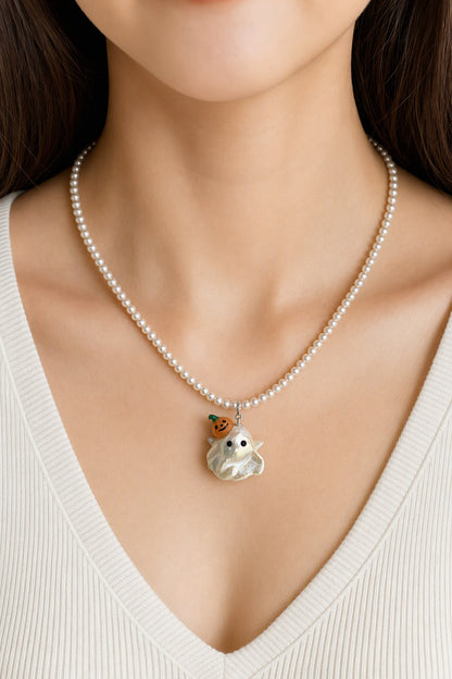 Western model wearing the Pumpkin Hat Ghost Halloween baroque pearl pendant necklace by Pearlivo